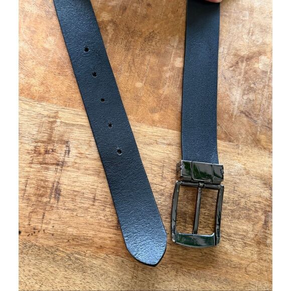 Black Leather Belt Elephant Logo Silver Buckle Classic Style Men’s 105cm - Picture 4 of 7